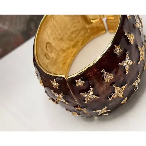 Bronze Enamel Gold & Crystal Kenneth Jay Lane Hearts & Star Bangle Bracelet - Picture 14 of 16